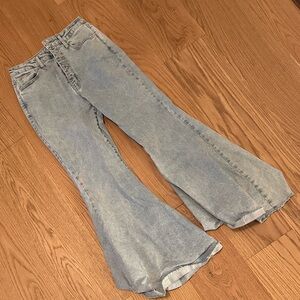 Wild Fable Women's extra wide Flared Jeans - Light Blue